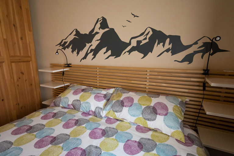 Bedroom 2, Snowake House, L'Aquila