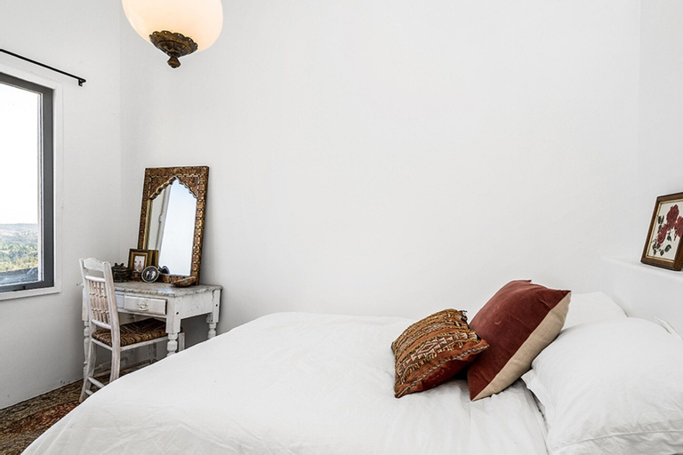 Bedroom 3, Your Luxury Escape - Bisque House, Byron