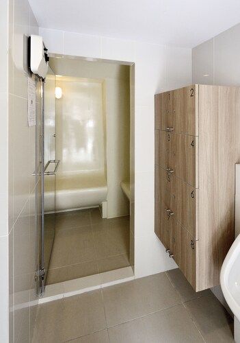 Roomme Hospitality Nang Linchee Branch, Phra Pra Daeng