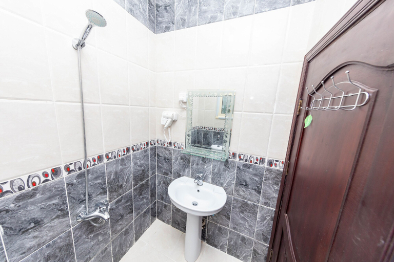 Bathroom 5, JANA, Jeddah