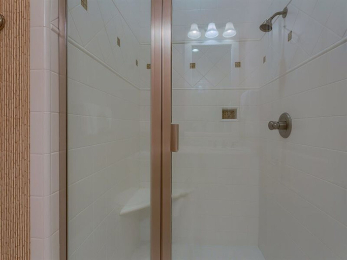 Bathroom 3, The Sandy Ranch by Meyer Vacation Rentals, Baldwin
