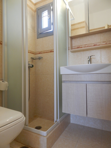 Bathroom 5, Armonia Studios and Villas, South Aegean