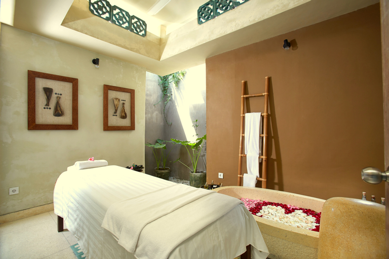 Bedroom 25