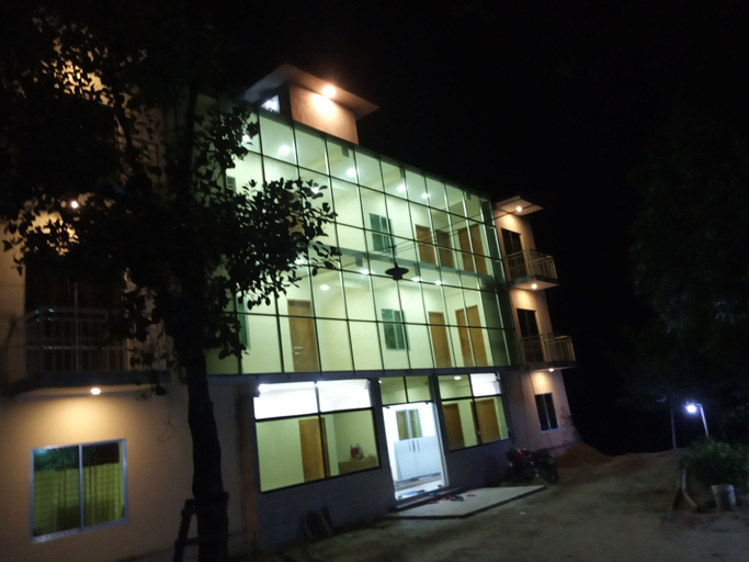 Exterior & Views 2, Hill Crown Hotel & Resort, Bandarbon