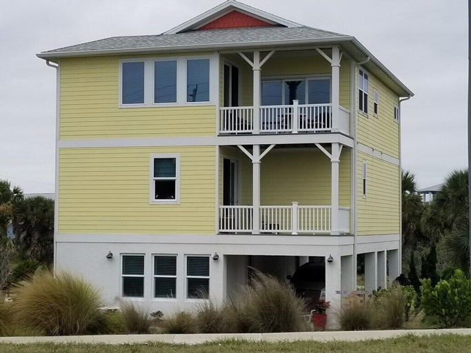 Exterior & Views, Rusty Pelican, Flagler