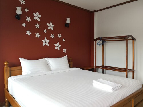 Ruenchofa Hotel, Muang Nong Bua Lam Phu