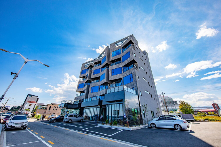 Exterior & Views 2, W Spa Pension, Goseong