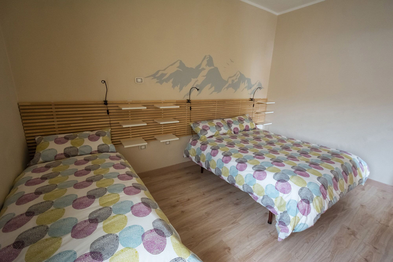 Bedroom 3, Snowake House, L'Aquila
