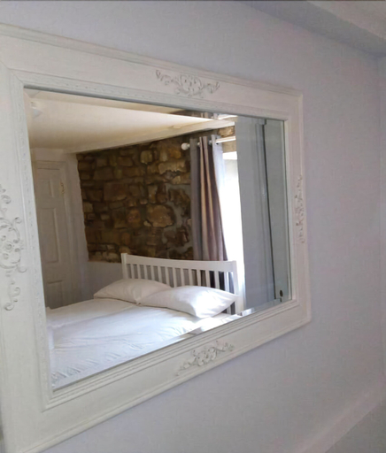 Bedroom 4, The George & Dragon Tearoom Accommodation Felton, North Somerset