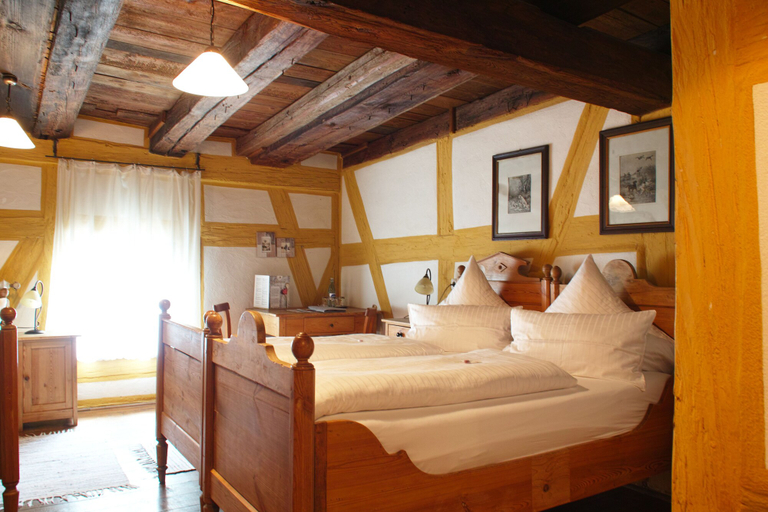 Bedroom 3, Restaurant & Hotel Der Schwan, Roth