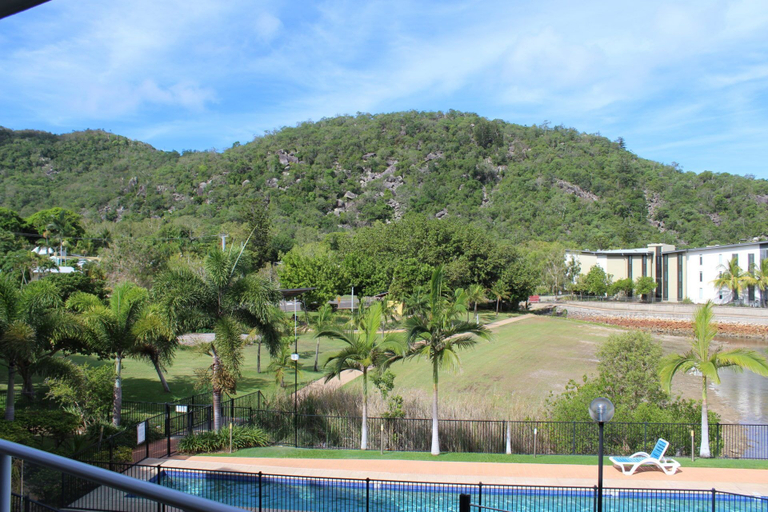 Exterior & Views 4, Beachside Apartment 17, Magnetic Island