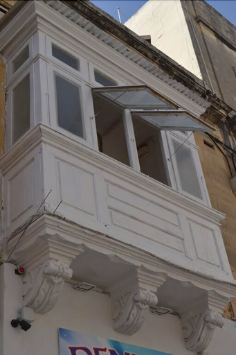 Exterior & Views, La Luna Townhouse