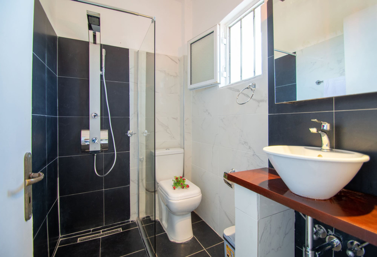 Bathroom 4, Brunswick Villa Units, Ionian Islands