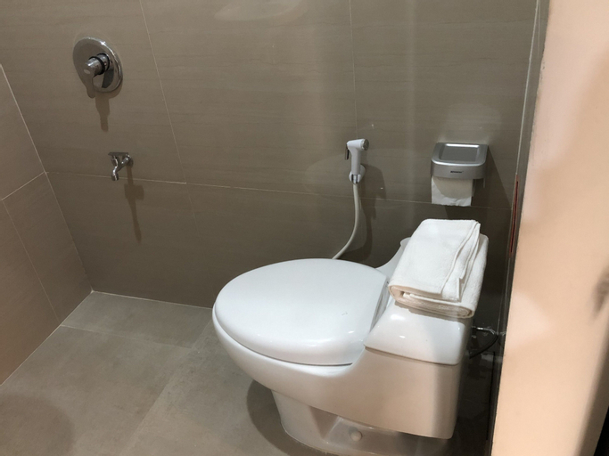 RedDoorz Plus near Solo Paragon Mall, Solo