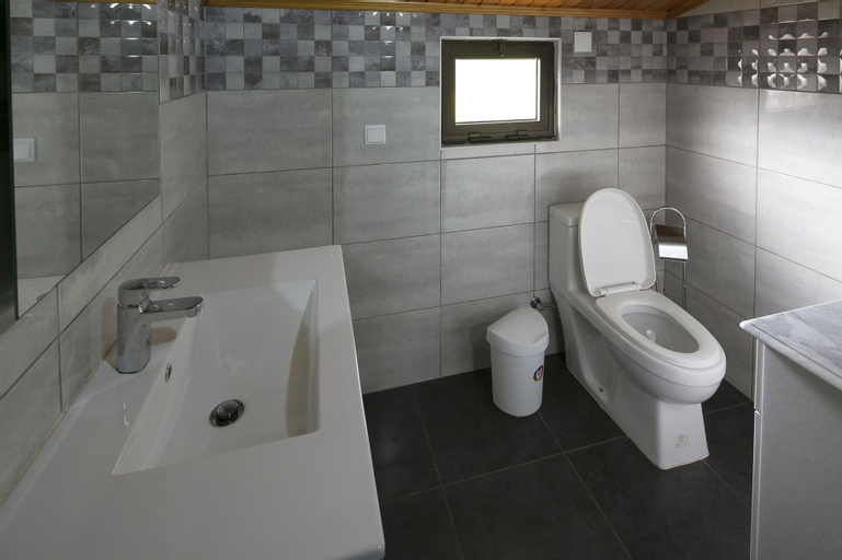 Lobos Rustic House, Câmara de Lobos