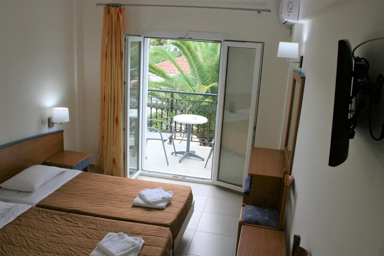 Bedroom 4, Hotel Metaxa, Ionian Islands
