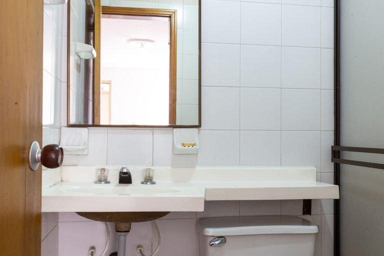 Bathroom 4, Hotel Sevilla Plaza Bucaramanga, Bucaramanga