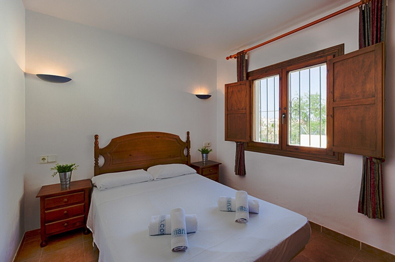Bedroom 3, Andre, Alicante
