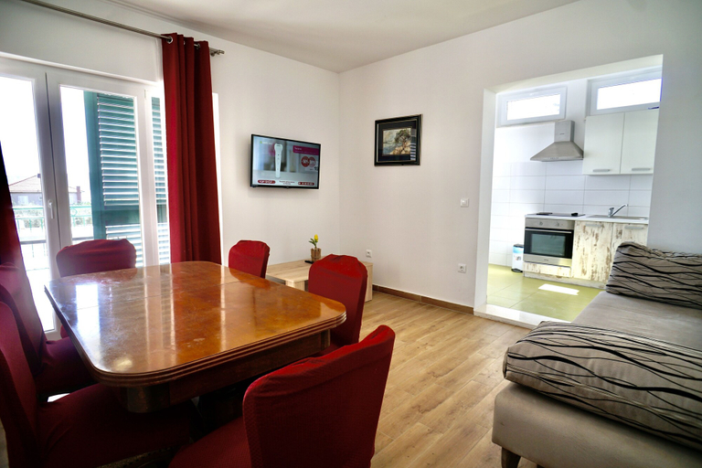 Others 5, Apartments Calma, Seget
