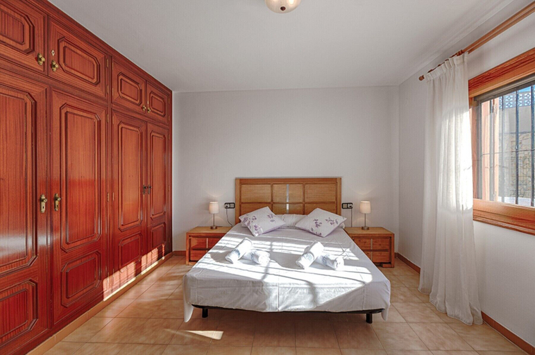 Bedroom 4, Matisse, Alicante