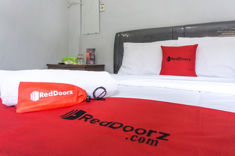 RedDoorz @ WR Supratman Pacitan, Pacitan
