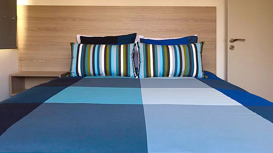 Bedroom 4, Metro Court Apartments