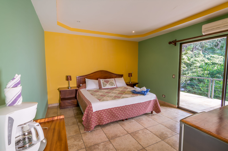 Villas Playa Hermosa Beach Hotel, Carrillo