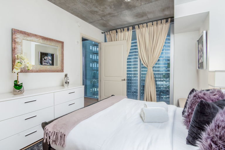 Bedroom 4, CHIC COLLECTION by NOHOTEL on 6th Street, Atlanta