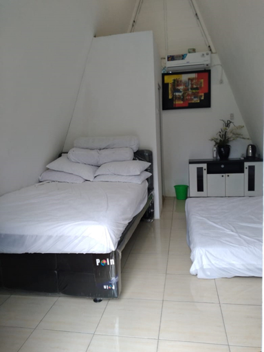 Exterior & Views 3, Omah Kurcaci, Kediri