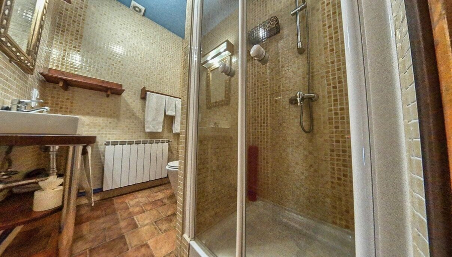 Bathroom 4, Posada Abuela Fidela, Ciudad Real
