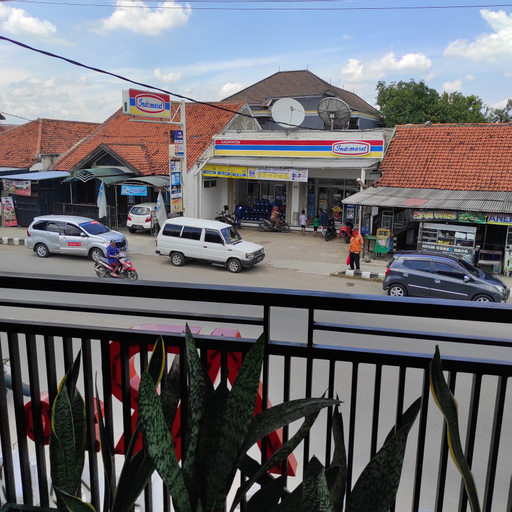 AR20 Guest House & Resto, Majalengka