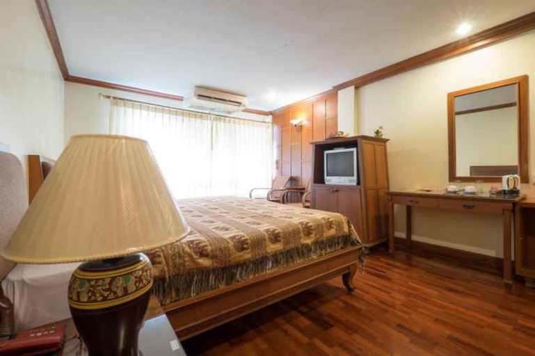 Royal Ivory Sukhumvit Nana by Compass Hospitality, Ratchathewi