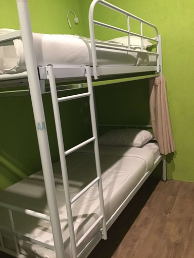 bandung hostel, Bandung