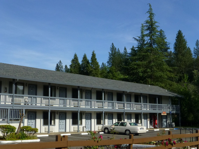 Exterior & Views 2, Gold Country Inn, El Dorado
