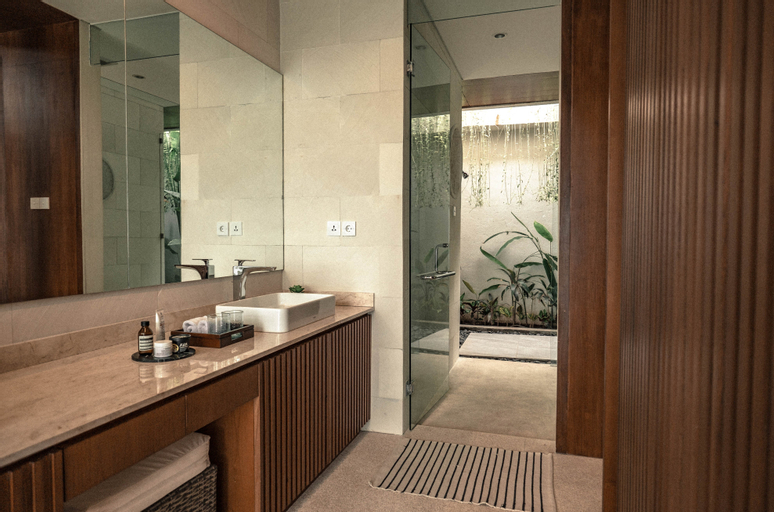 Bathroom 5
