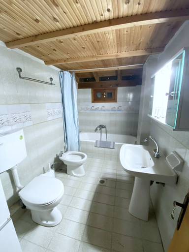Bathroom 5, Aria Seaside Retreat - ex Regos Resort Hotel, Central Macedonia