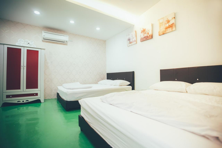 Bedroom 4, Camelia Homestay, Johor Bahru