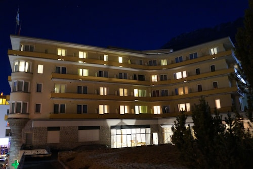 Schweizerhof Pontresina, Maloja