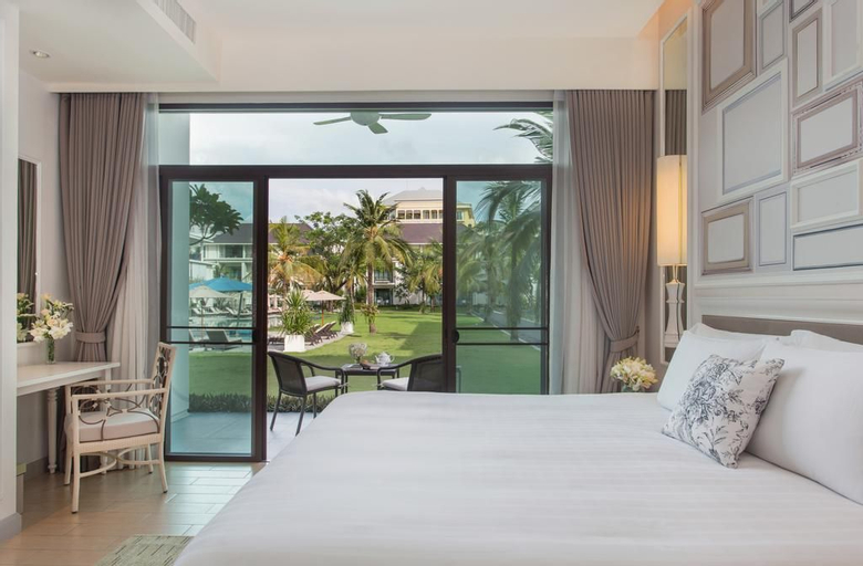 Bedroom 24