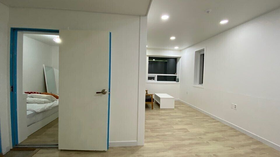 Bathroom, Nangman Sea, Yeosu