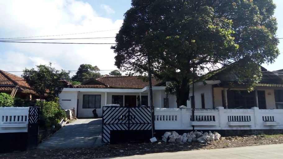 Wismaya Guest House Syariah, Sukabumi