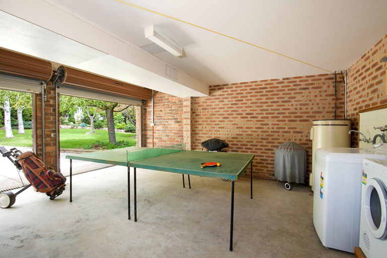 Others 4, Stableford Lodge, Blue Mountains