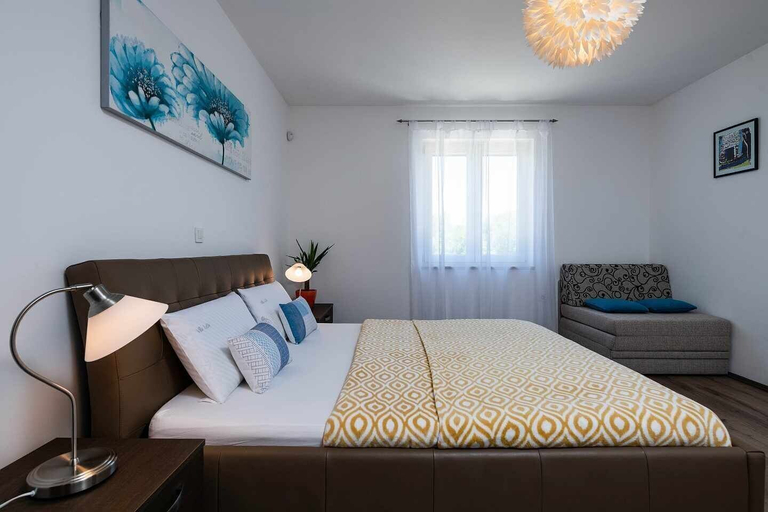 Bedroom 4, Vila LeDa by Villas Guide, Marčana