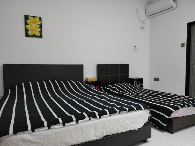 Bedroom 3, Aleesa Roomstay, Pasir Putih
