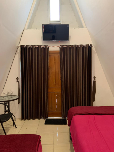 Exterior & Views 2, Omah Kurcaci, Kediri