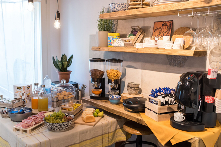 Food & Drinks 4, Luna Sul Tetto, Modena