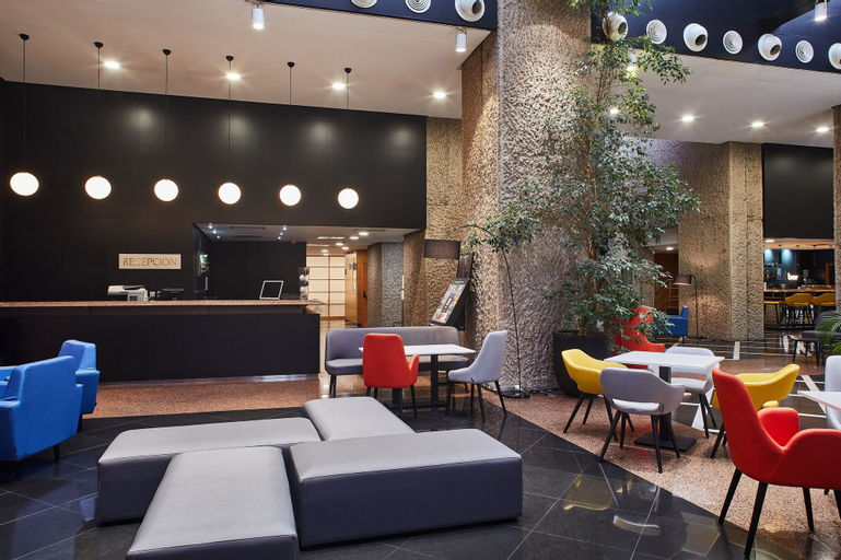 Hotel Silken Puerta Madrid, Madrid