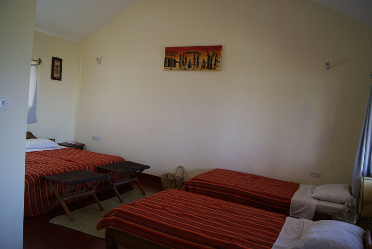 Bedroom 4, African Sunrise Lodge and Campsite, Karatu