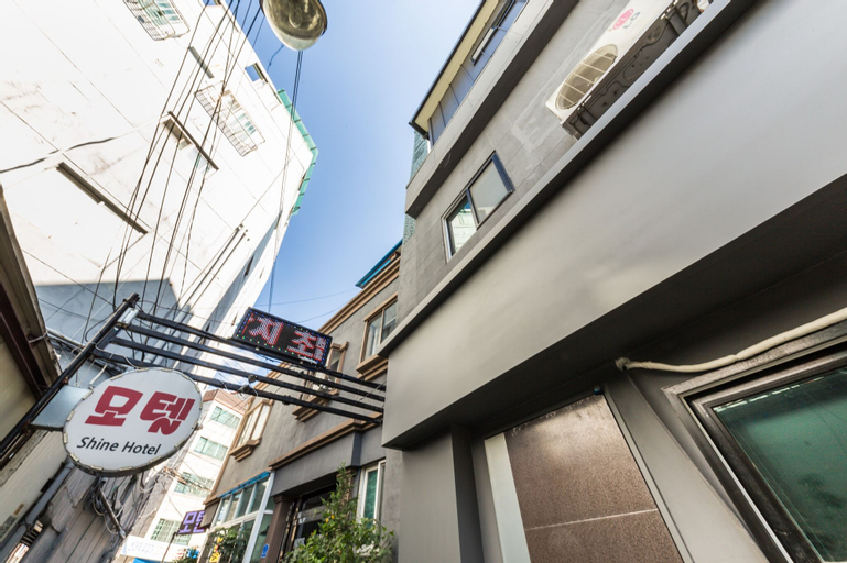 Shine Hotel, Gangbuk