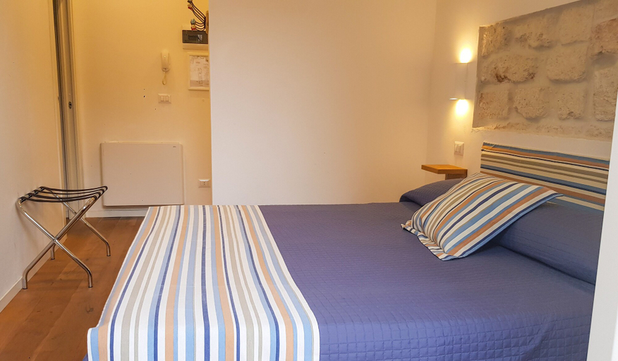 Bedroom 4, 106 Maison de Charme, Bari